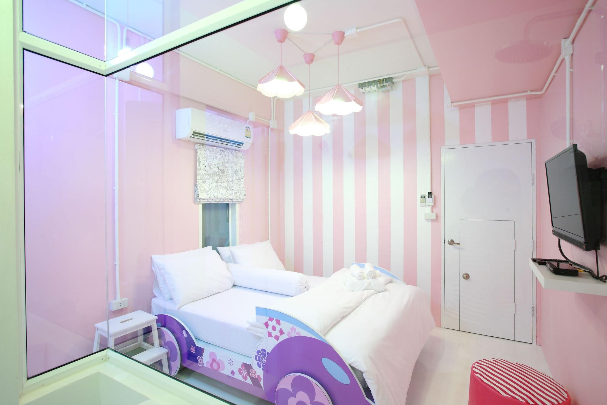 Meroom Phuket Luaran gambar